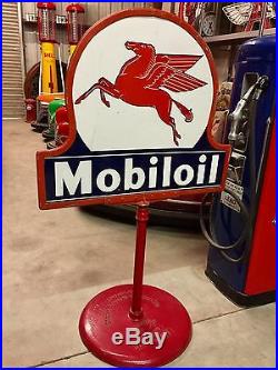 Mobil Oil Pegasus Porcelain Keyhole Curb Sign