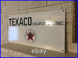 VINTAGE TEXACO CALIFORNIA INC. SIGN GAS OIL PORCELAIN PUMP PLATE SERVICE Logo